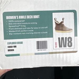 Xtratuf Women’s Ankle Deck Boot